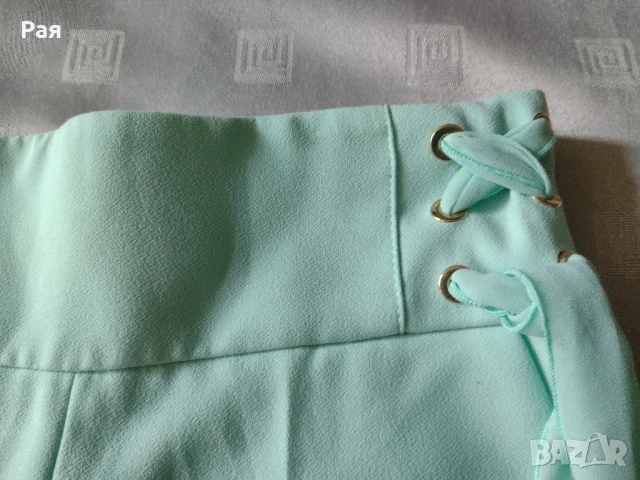 Елегантни къси панталони Elisabetta Franchi с висока талия, вталени, снимка 3 - Къси панталони и бермуди - 50742006