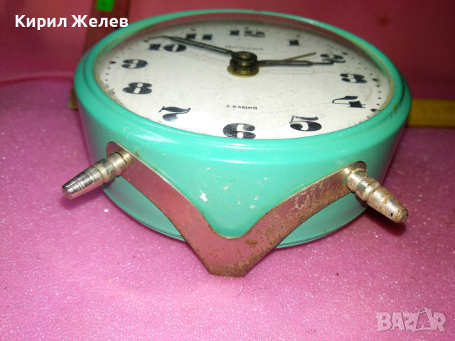 ЯНТАРЬ Стар РЯДЪК КОЛЕКЦИОНЕРСКИ РУСКИ БУДИЛНИК МЕХАНИЧЕН НАСТОЛЕН ЧАСОВНИК ЯНТАР СССР 12228, снимка 7 - Антикварни и старинни предмети - 44549158