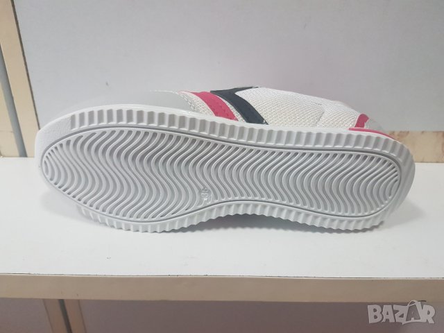 Дамски маратонки Arriva №36, снимка 3 - Маратонки - 30530414