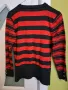 Дамски пуловер в цвят червено и черно, снимка 4
