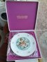 Колекционерска чиния Royal Doulton Valentines Day 1983, снимка 1 - Антикварни и старинни предмети - 35211179