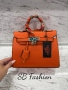 Hermes mini kelly в оранжево, снимка 1