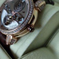 Дамски луксозен часовник Ulysse Nardin Tounbhlos Royal Blus, снимка 2 - Дамски - 36909638