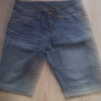 Къси панталони и дънки С-М, снимка 3 - Къси панталони и бермуди - 14217876