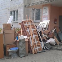 Почистване на Мази,мазета апартаменти къщи покриви дворове, снимка 1 - Хамалски услуги - 42317534