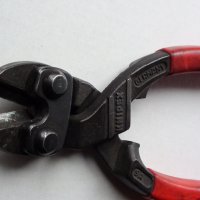 KNIPEX 71 21 200 CoBolt - ДЕФЕКТНИ, с дупка , но режат , вършат работа !!!!!!!!!!!!!!!, снимка 1 - Клещи - 31613065