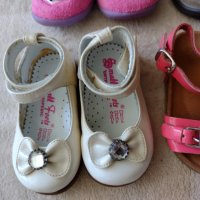 Бебешки чехли и боти 19 и 20 номер , снимка 3 - Бебешки обувки - 37096065