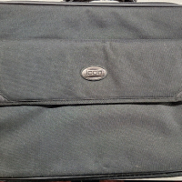 Чанта за лаптоп с размери до 16", снимка 1 - Чанти - 44810535