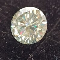 Уникален Топ Фенси бял голям 5 карата Диамант Мойсанит Diamond Moissanite, снимка 3 - Други - 34904807