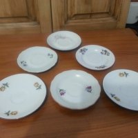 Стар български порцелан чинии чинийки, снимка 1 - Антикварни и старинни предмети - 36623775