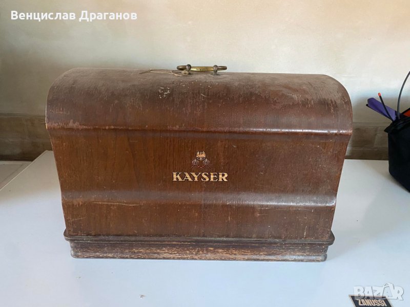 Стара шевна машина Кайзер, снимка 1