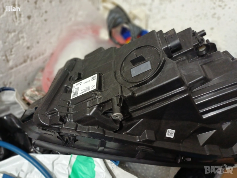 Фар за мерцедес GLA247, снимка 1