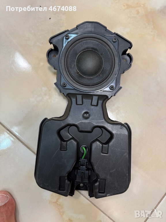 Говорител BANG & OLUFSEN за задна врата на Ауди Audi A8 D4 4H само за 220лв., снимка 1