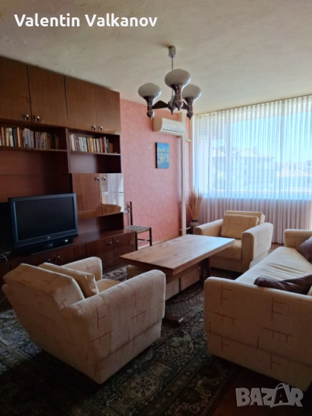 Двустаен апартамент, бул Панайот Хитов - директно от собственик, снимка 1