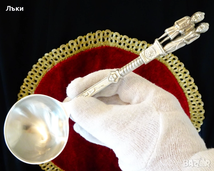 Калаена лъжица с фигури на съпрузи,ангел,щъркел,калаена сватба. , снимка 1