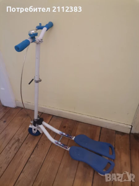 Триколесна тротинетка WAVE SCOOTER BLU със светещи колела!, снимка 1