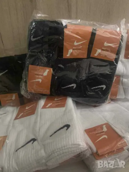 Мъжки и дамски чорапи Nike универсален размер бели и черни, снимка 1