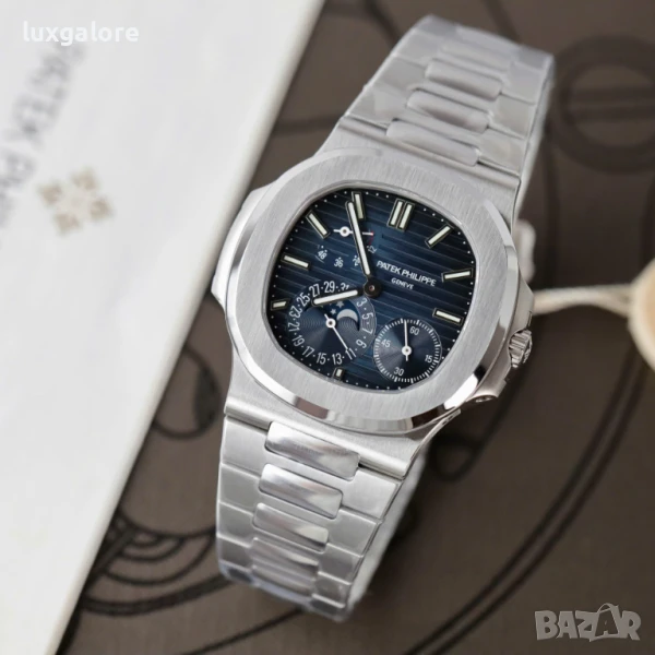 Мъжки часовник Patek Philippe Nautilus 5712/1A-001 с автоматичен механизъм, снимка 1