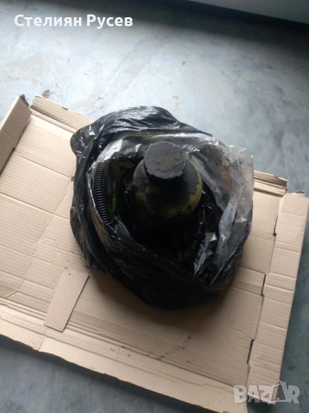 хидравлична помпа за opel zafira A 1.8 ecotek - бензин -цена 50 лв или 25,56 евро -имам втора същата, снимка 1