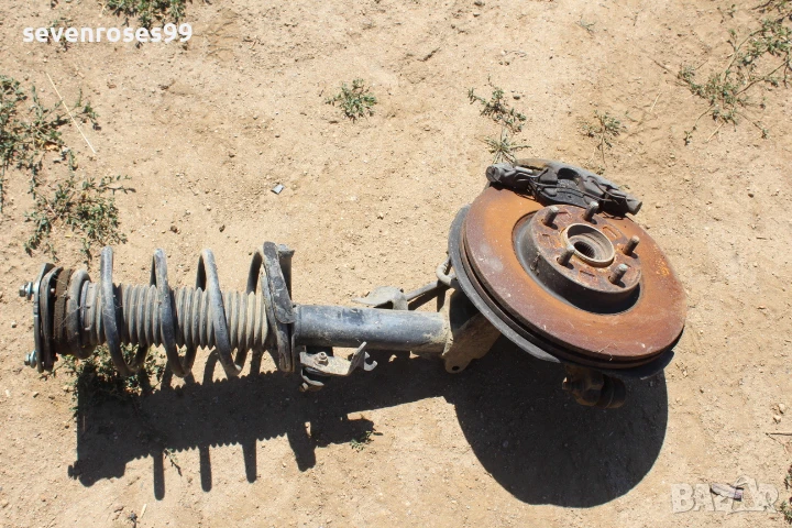 Шенкел преден десен главина макферсон спирачен апарат Мазда 3 2008 2.3i 158hp Mazda 3 седан, снимка 1