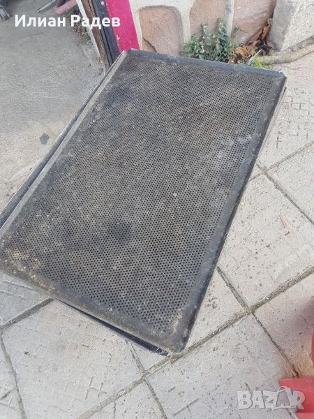Тави, 60х40, алуминиеви, перфорирани,  употребявани , снимка 1