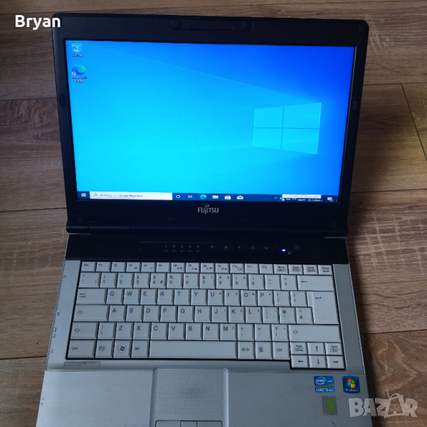 Fujitsu Lifebook S 751 i5 лаптоп, батерия над 4 часа , снимка 1