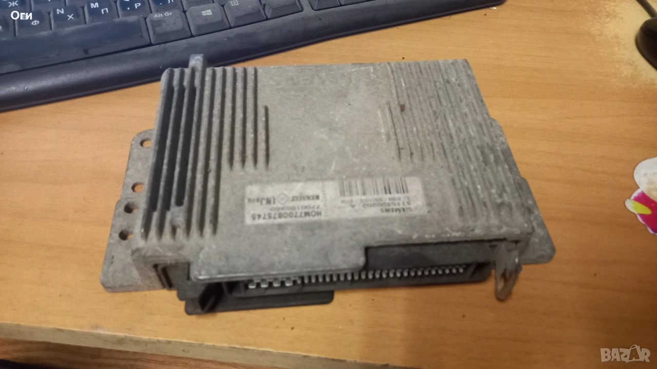 Компютър за Рено Меган 1.6 90к.с. 4A0 941 509 / HOM7700875745, снимка 1