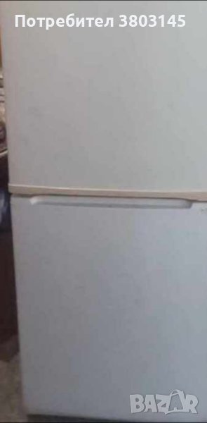 Продавам хладилник с фризер, комбиниран, снимка 1