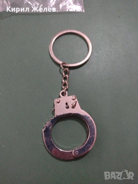 Ключодържател метален хром гланц полицейски белезници - 17815, снимка 1
