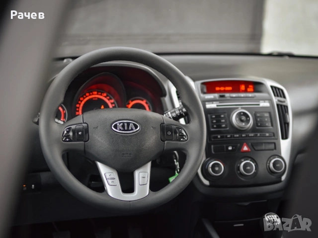Kia Ceed 1.6 CRDI Facelift , снимка 7 - Автомобили и джипове - 53973326
