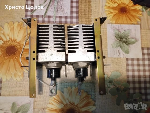 Мощни тиристори два броя, снимка 2 - Друга електроника - 53050408