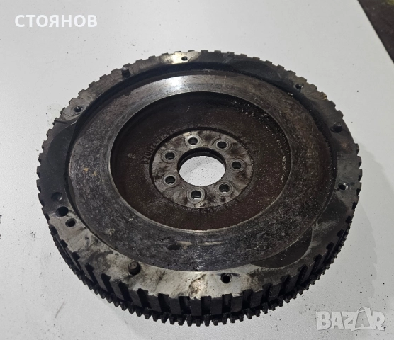 маховик за Сузуки Гранд Витара 1.9DDiS, снимка 2 - Части - 51937435