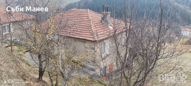 Продавам къща в Родопите с.Оряховец.🌲, снимка 2 - Къщи - 50972992