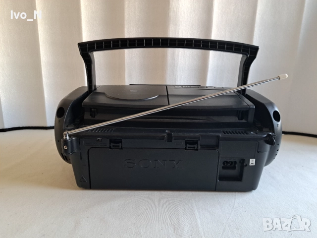 CD радиокасетофон Sony CFD-V6., снимка 6 - Радиокасетофони, транзистори - 52913721