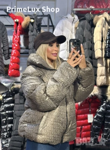 Дамско яке, снимка 4 - Якета - 53100228