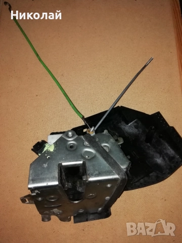 Брава врата пр. дясна БМВ Е38 (без моторче) 