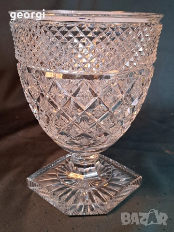 масивна кристална фасетирана ваза със столче Bohemia , снимка 5 - Вази - 54164030