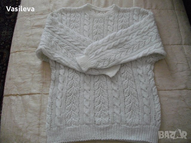 Бяла ръчно плетена блуза с дълъг ръкав, снимка 2 - Блузи с дълъг ръкав и пуловери - 30328597