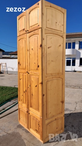 Гардероб висок масив, снимка 3 - Гардероби - 51808920
