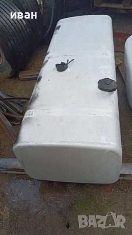 Резервоари от Ивеко и Мерцедес , снимка 11 - Камиони - 52080444