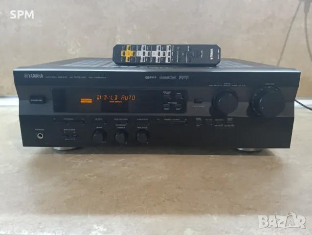 Yamaha RX-V396RDS ресийвър с оригинално дистанционно управление