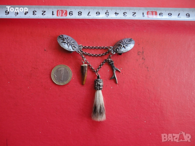 Ловен знак брошка значка 