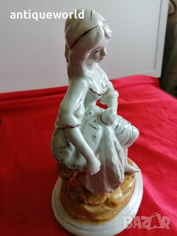 Стара Рядка Френска Порцеланова Статуетка РИБАРКА, снимка 5 - Антикварни и старинни предмети - 42648519