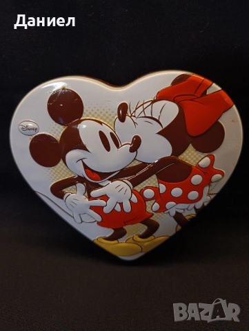 Метална кутия Мики Маус от 2016 г, снимка 2 - Антикварни и старинни предмети - 52430997