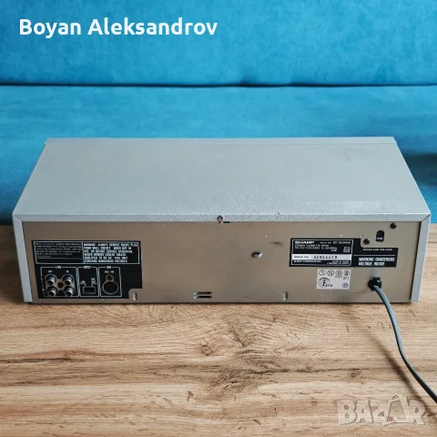 Двоен касетен дек Sharp RT-1010, снимка 10 - Декове - 56551538