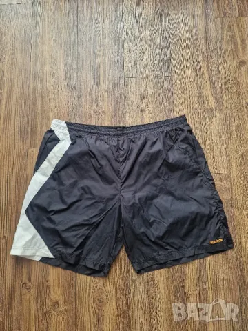 Страхотни мъжки къси панталони REEBOK  размер 2XL  