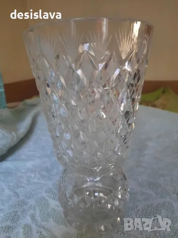 Продавам масивна кристална ваза, снимка 2 - Вази - 56441196