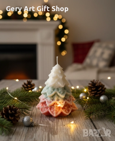 Восъчна свещ - коледна елха 