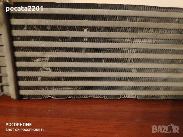 Продавам - оригинален интеркулер за Мазда 3, 6 и CX5, снимка 2 - Части - 30580192