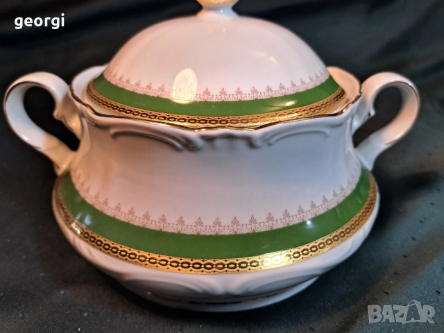 немски порцеланов супник с позлата Winterling 30/4, снимка 2 - Сервизи - 52730085